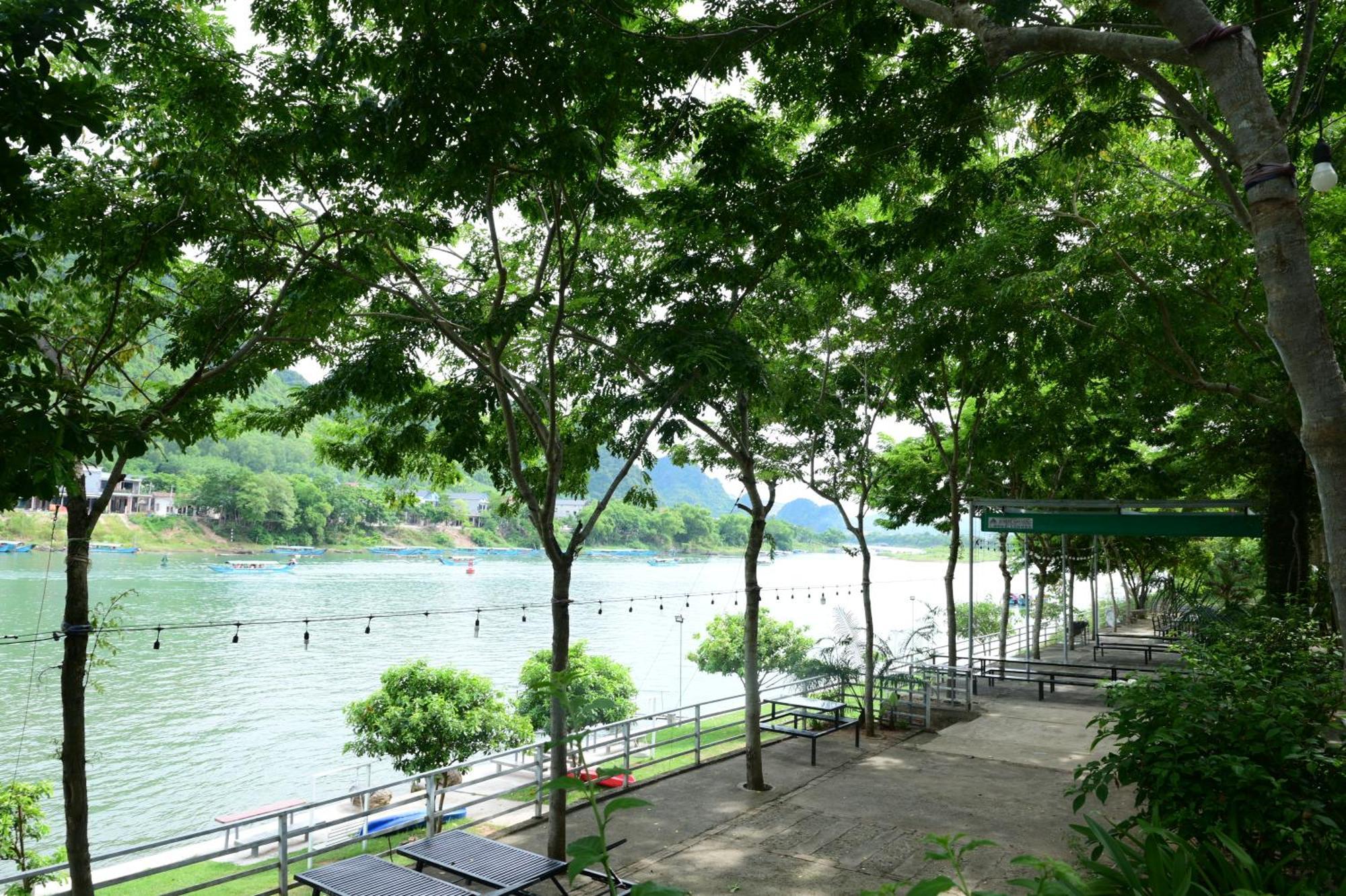 Restful River Bungalow Apartment Phong Nha Exterior photo