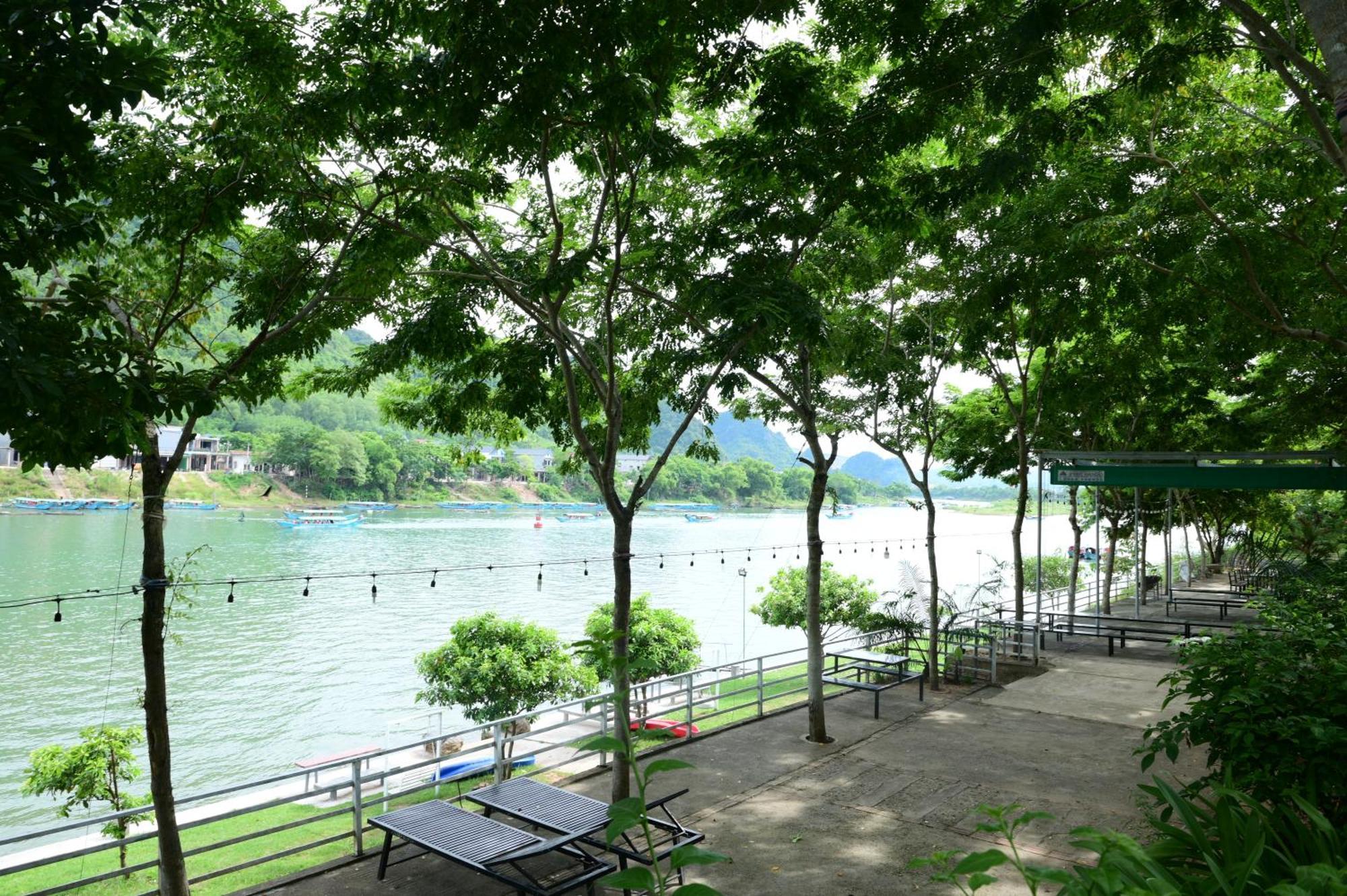 Restful River Bungalow Apartment Phong Nha Exterior photo