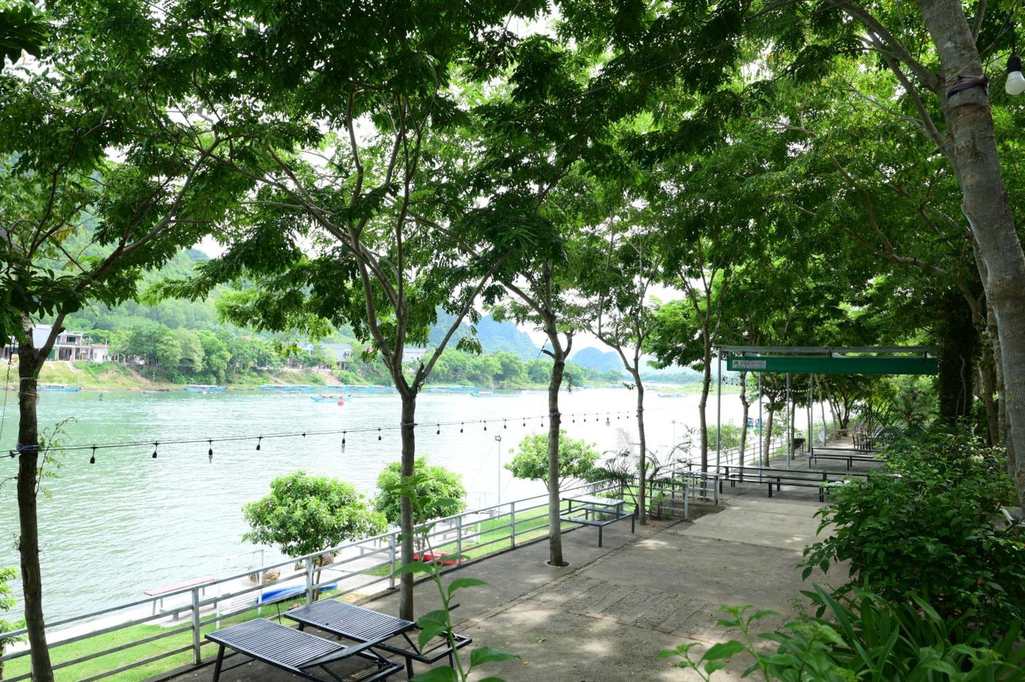 Restful River Bungalow Apartment Phong Nha Exterior photo