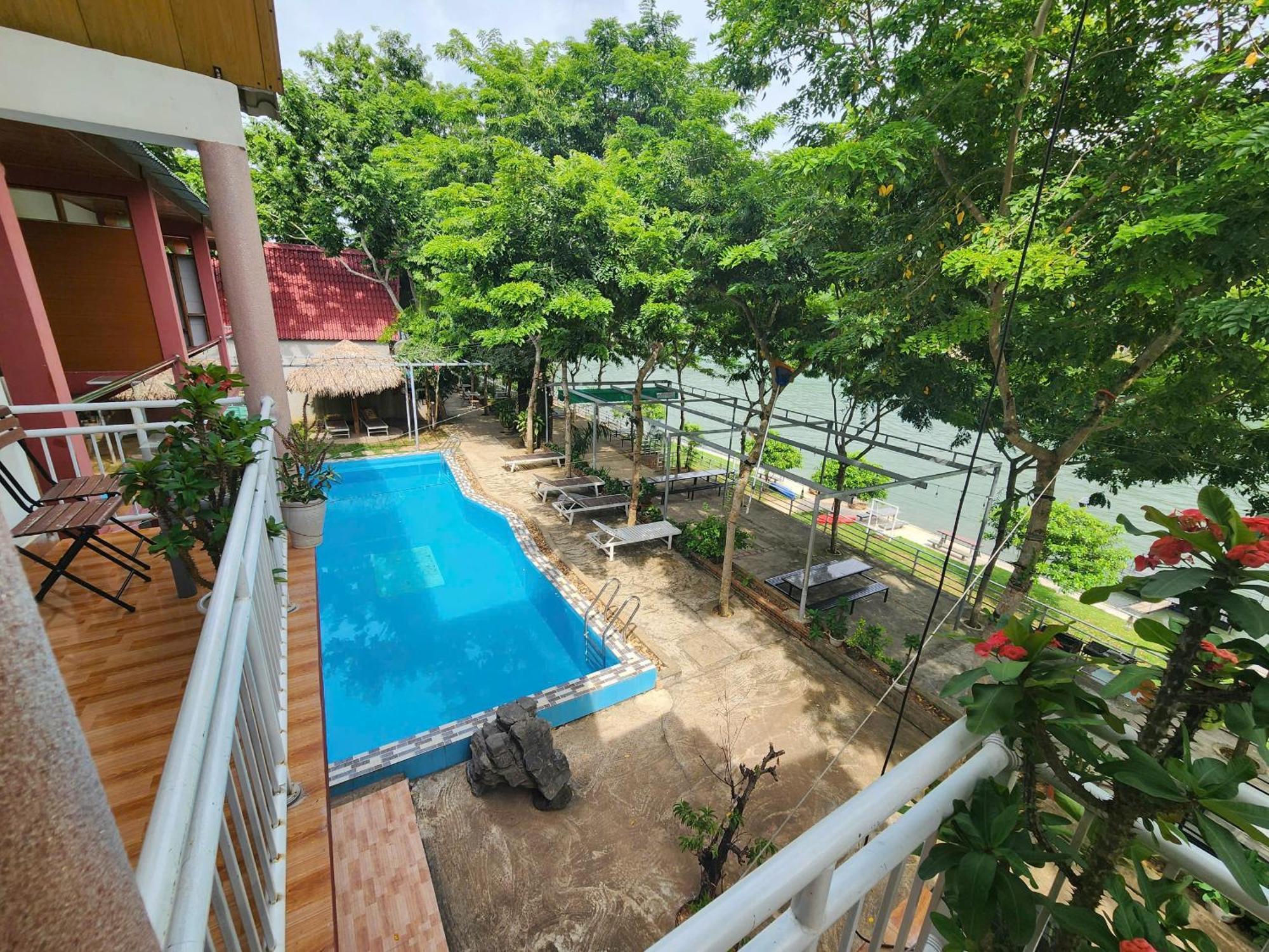 Restful River Bungalow Apartment Phong Nha Exterior photo